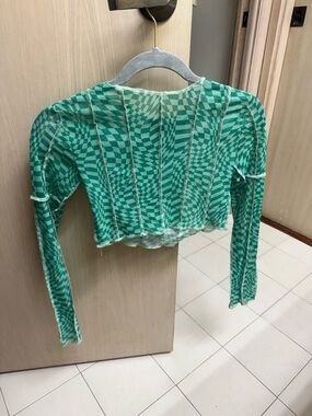 Edikted Green Checkerboard Long Sleeve Crop Top
